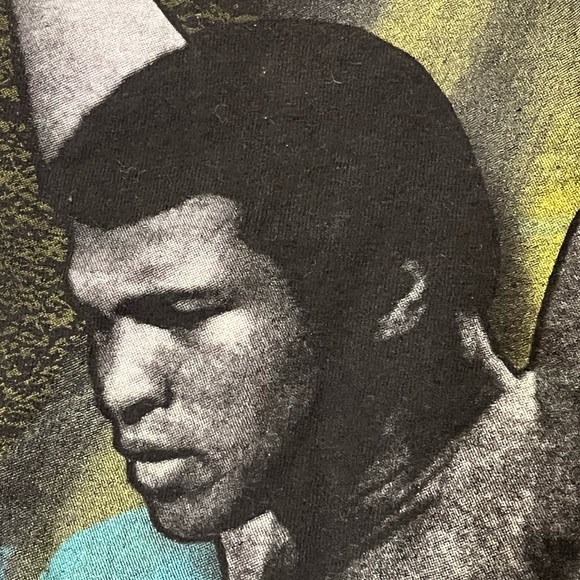 Cassius Clay T Shirt Mens Size Medium M Black Muhammad Ali Boxing Official - Picture 8 of 9